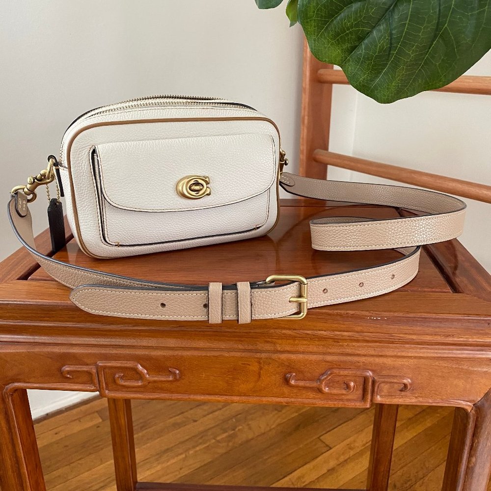 Coach Willow Camera Bag
